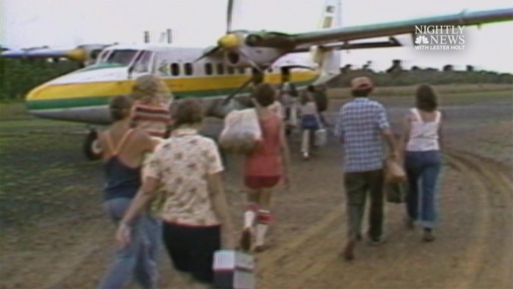 Avon en el que se transportó el congresista Leo Ryan